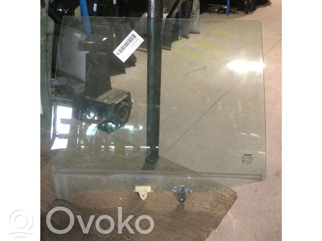 Nissan Primera Vetro del finestrino della portiera posteriore