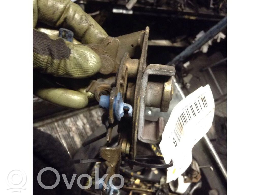 Etuoven lukko