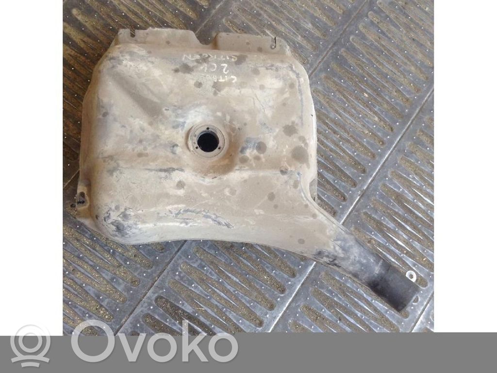 Réservoir de carburant   A06635