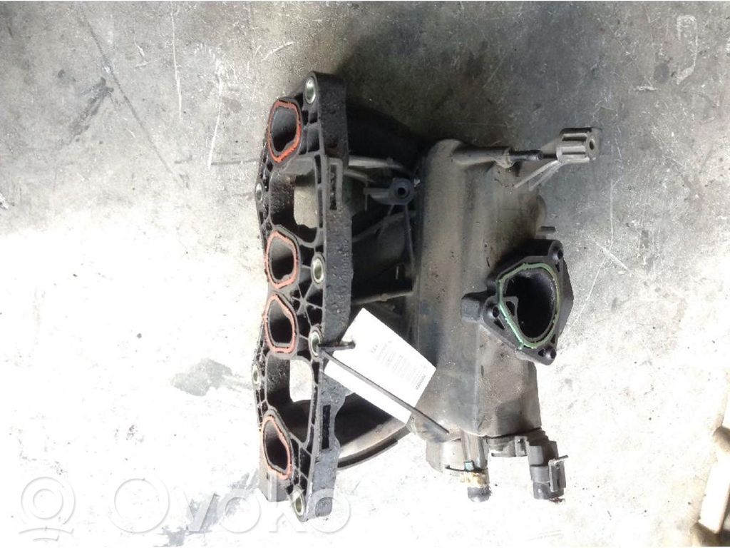 Fiat Palio Kolektor ssący 
