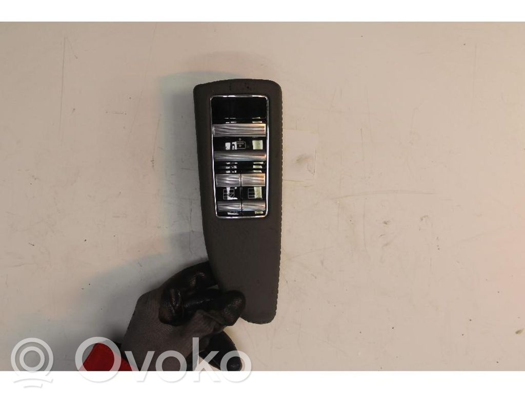 Comutator comandă geamuri electrice   NONRILEVATO