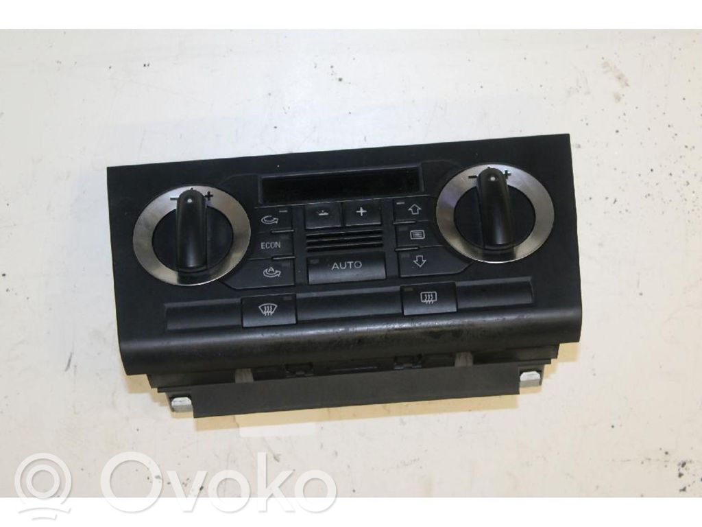 Audi A3 S3 8P Panel klimatyzacji 