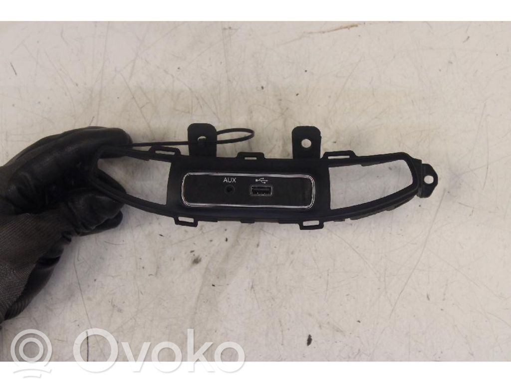 Fiat 500X Comutator/buton multifuncțional 