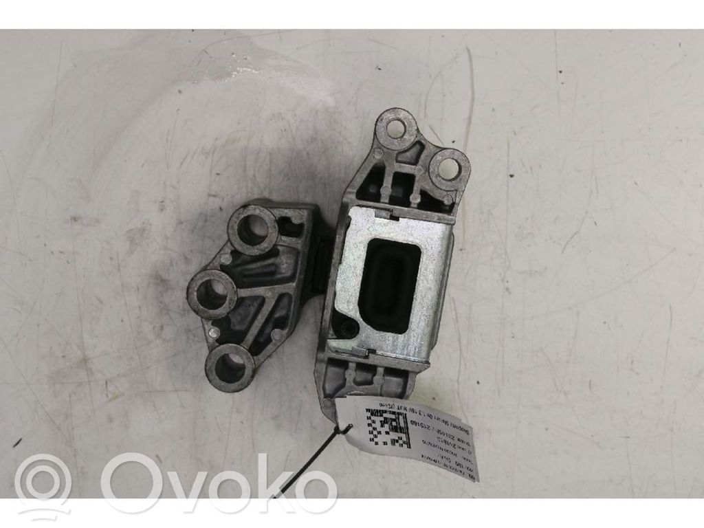Fiat 500X Engine mount bracket 