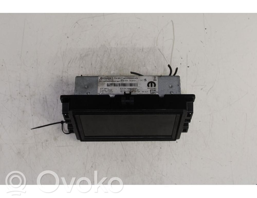 Panel / Radioodtwarzacz CD/DVD/GPS   00522248990