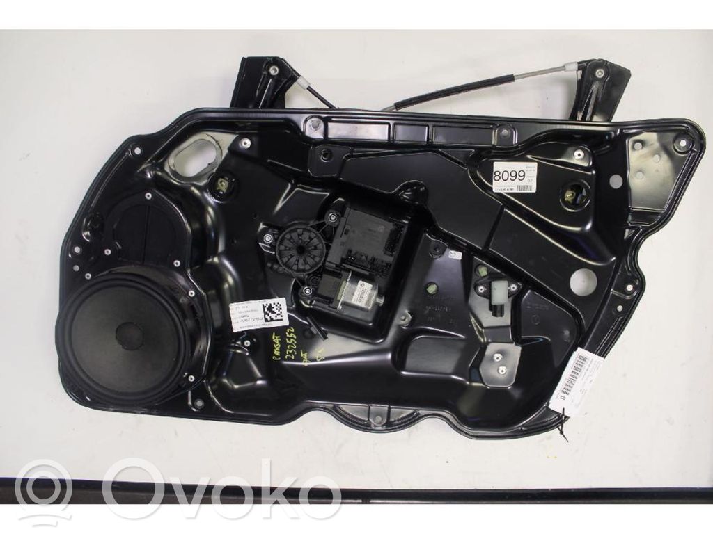 Volkswagen PASSAT B7 Alzacristalli della portiera anteriore con motorino