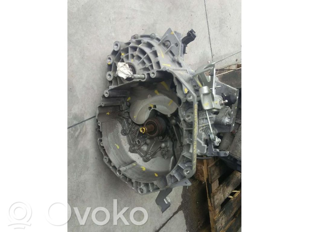 Jeep Compass Manualna 5-biegowa skrzynia biegów 