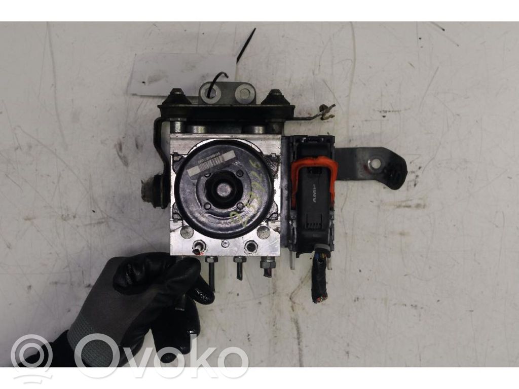 ABS-pumppu   06210211394