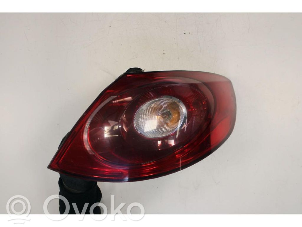 Volkswagen PASSAT CC Lampa tylna 