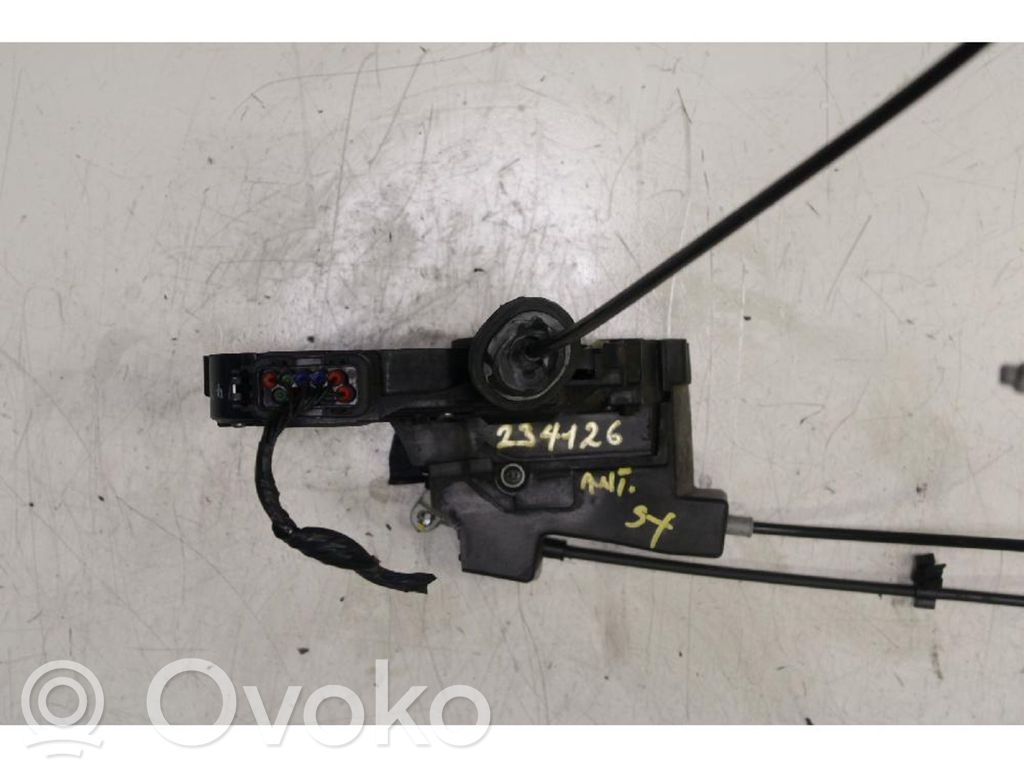 Land Rover Freelander 2 - LR2 Zamek drzwi przednich 