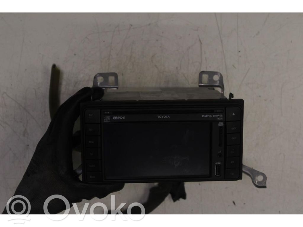 Toyota Avensis T270 Panel / Radioodtwarzacz CD/DVD/GPS 