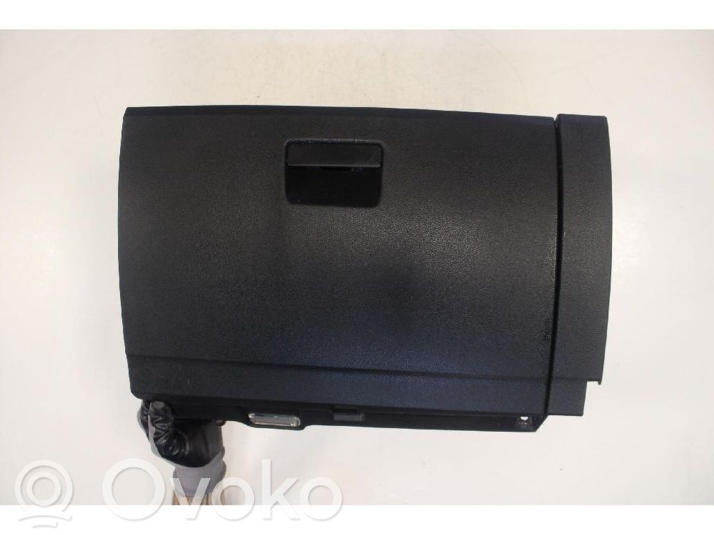 Seat Ibiza V (KJ) Glove box 