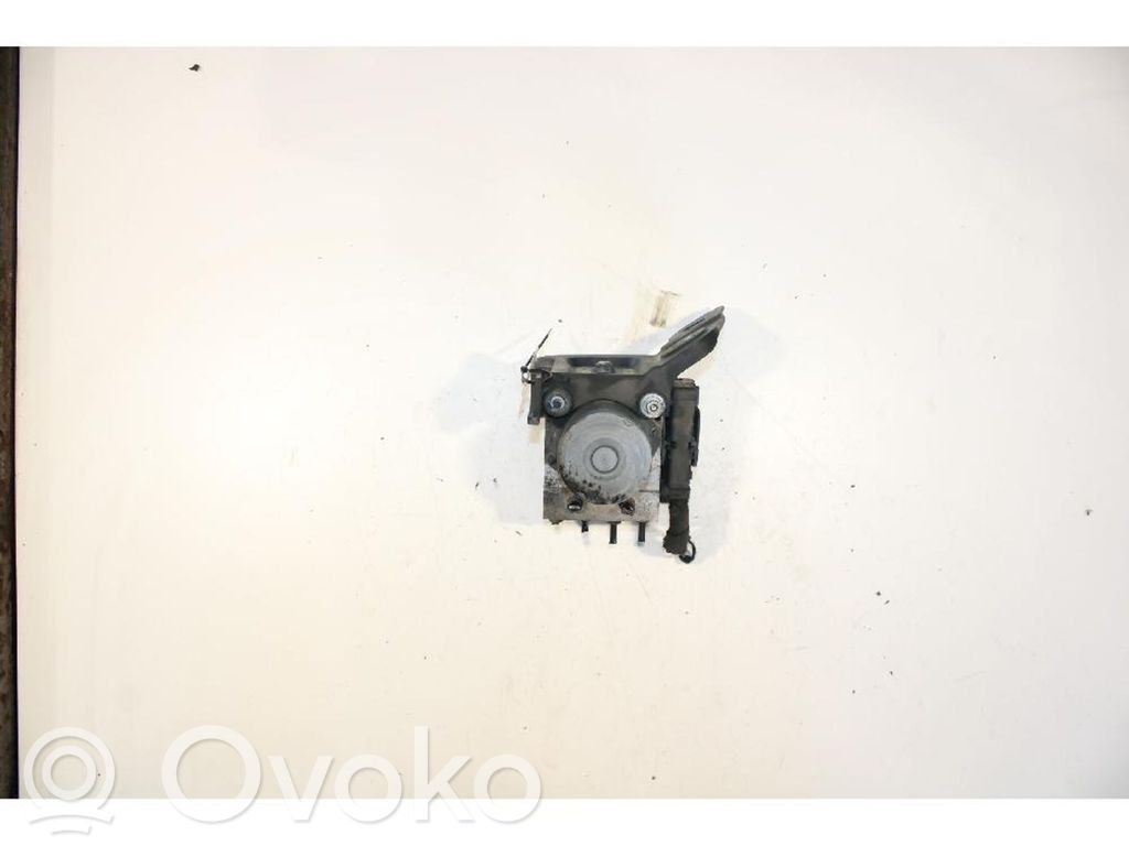 Opel Corsa D ABS-pumppu 