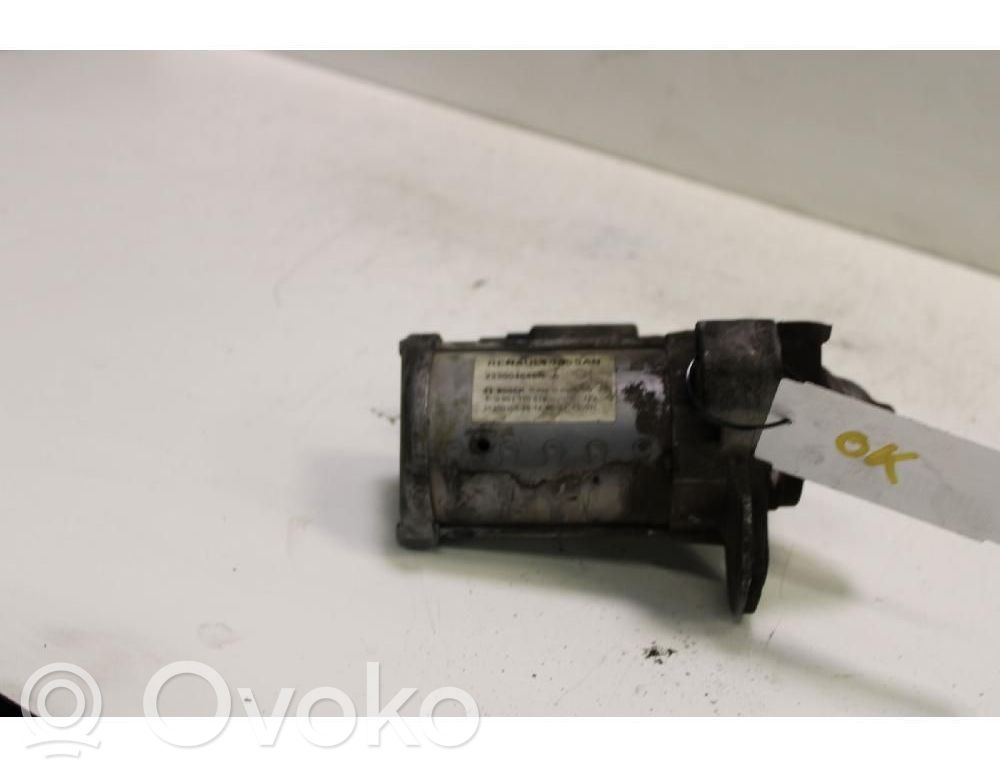Dacia Sandero II Motor de arranque 