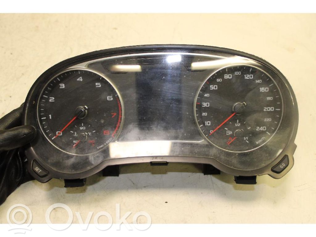 Audi A1 Tachimetro (quadro strumenti) 