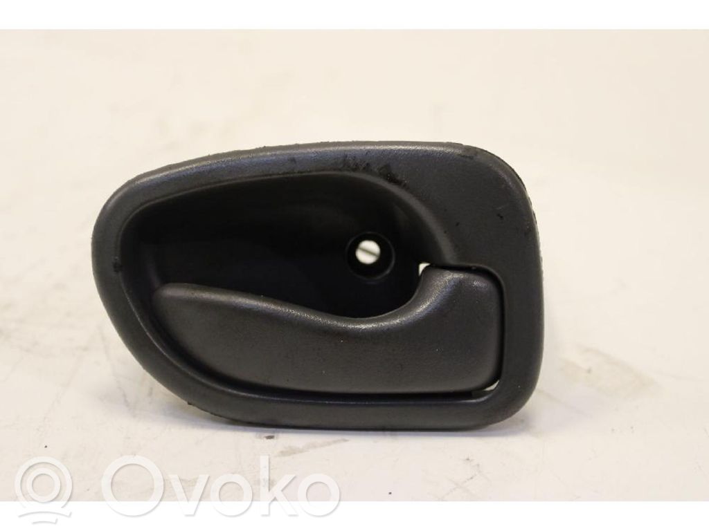 Hyundai Atos Prime Manecilla interna puerta delantera 