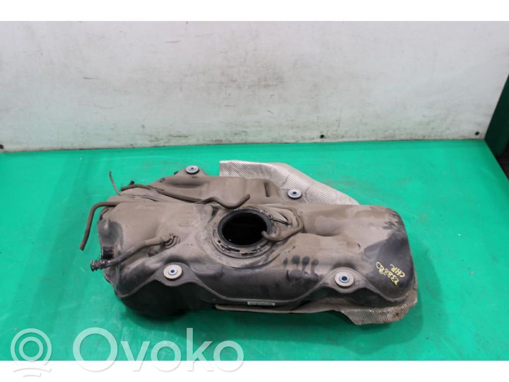 Toyota C-HR I Fuel tank 