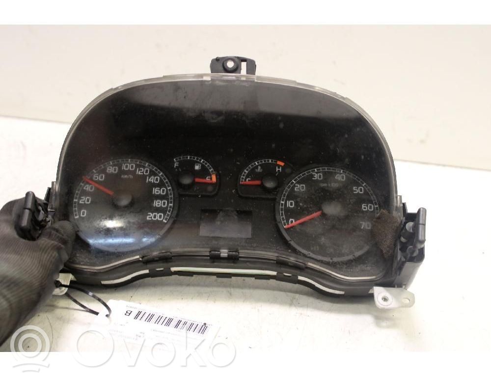 Fiat Punto (188) Tachimetro (quadro strumenti)