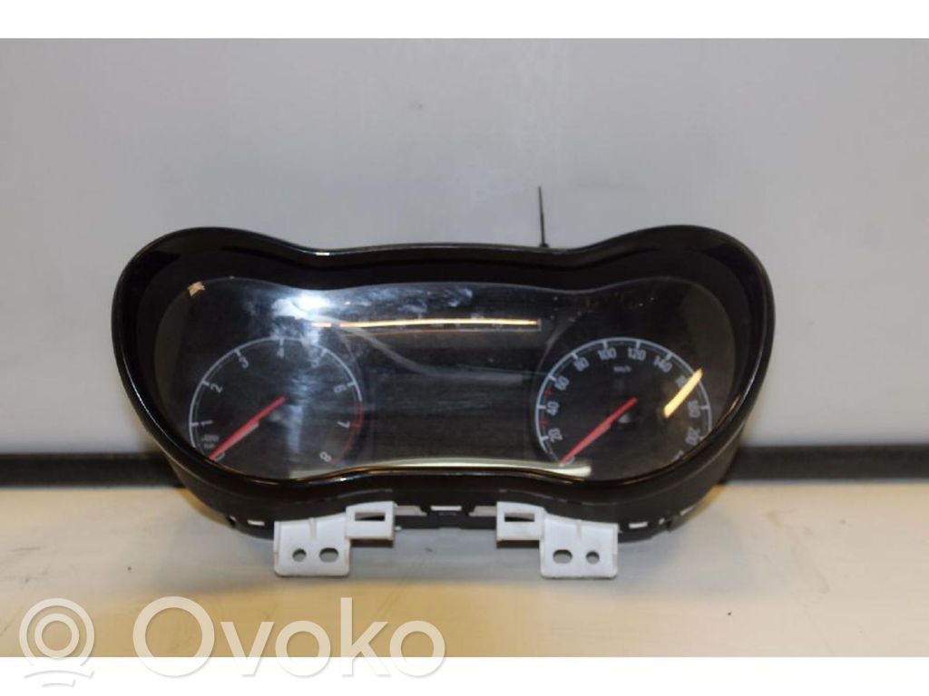 Tachimetro (quadro strumenti)   42574667,688437714,7110500000000X,C119032KBO080587