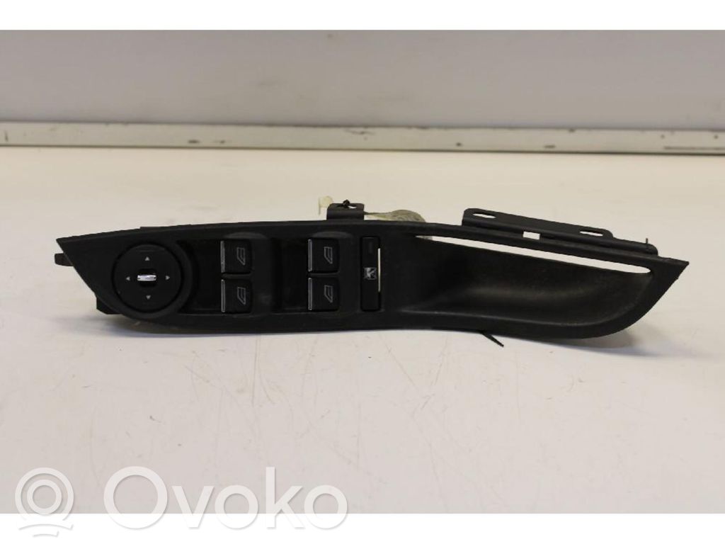 Ford Focus Interruptor del elevalunas eléctrico 