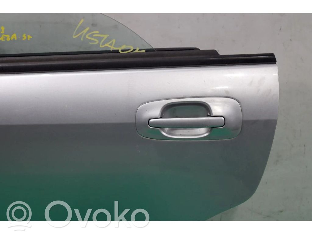 Subaru Impreza II Puerta trasera 