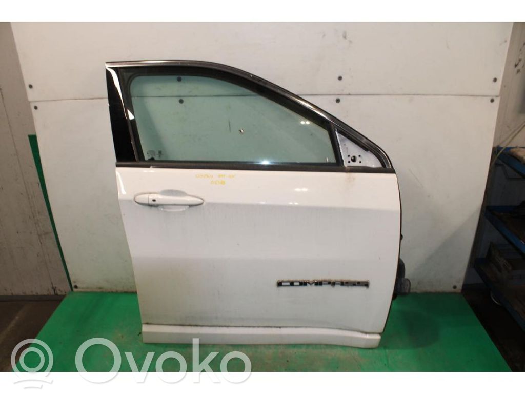 Porte avant   K68242542AA