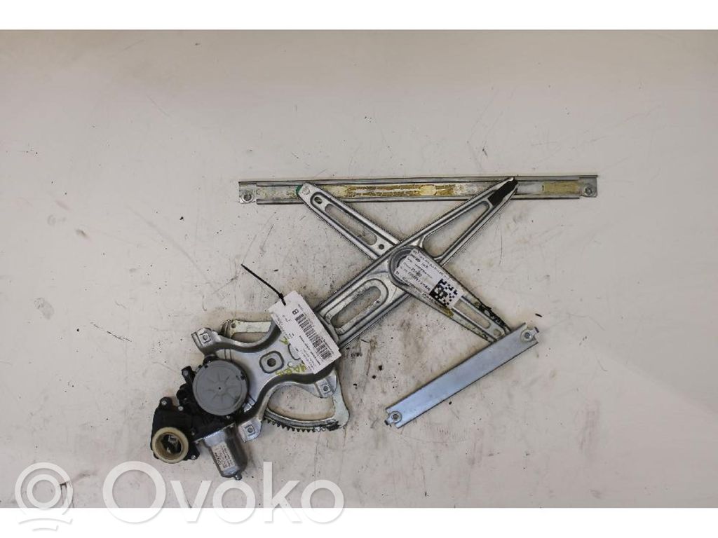 Toyota Yaris Alzacristalli della portiera anteriore con motorino 