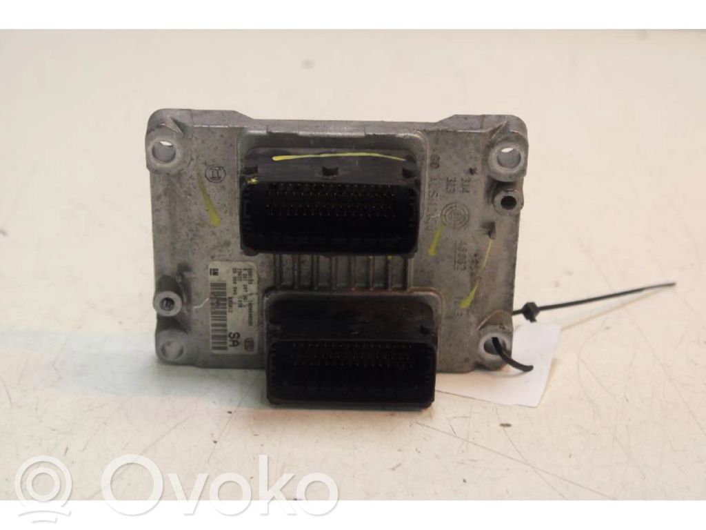Unité de commande / module de pompe à carburant   290153