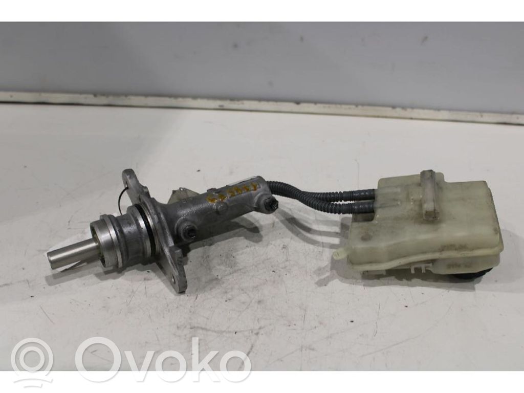 Mercedes-Benz Vito Viano W447 Główny cylinder hamulca 