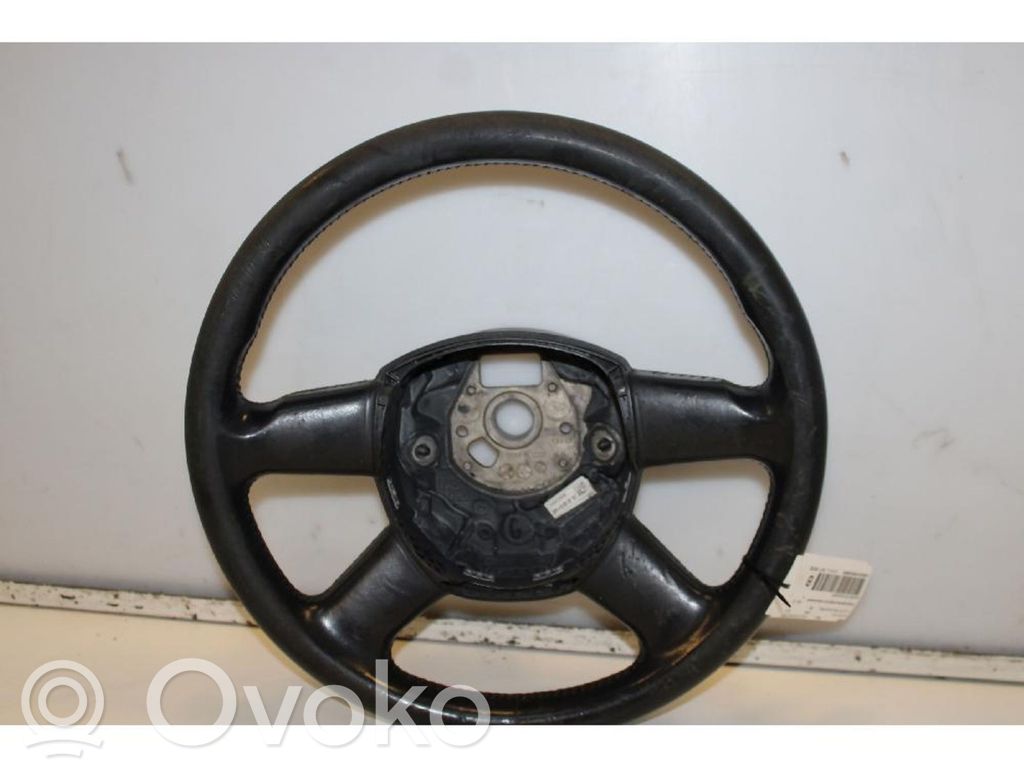 Ohjauspyörä   8P0419091BF
