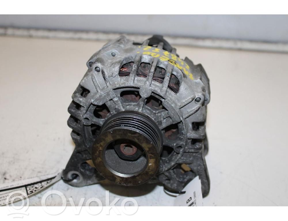 Dacia Sandero Generator/alternator 