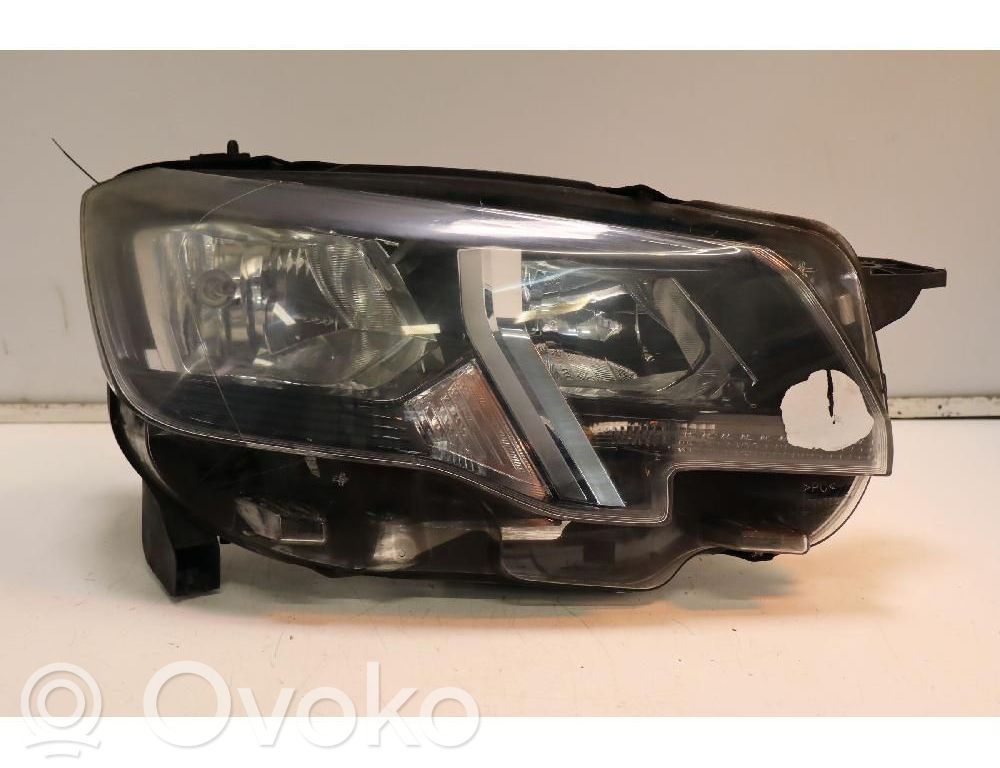 Peugeot Partner III Faro/fanale