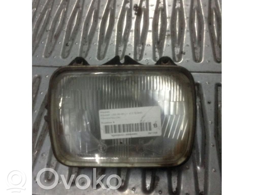Mitsubishi L200 Phare frontale 