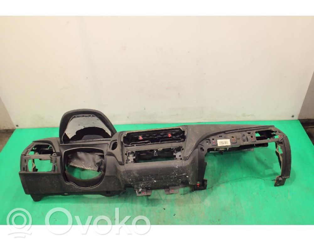 BMW 1 F20 F21 Dashboard 