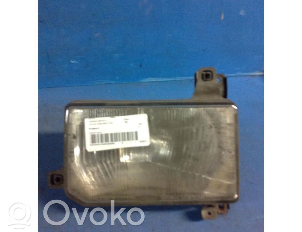 Nissan Terrano Phare frontale 