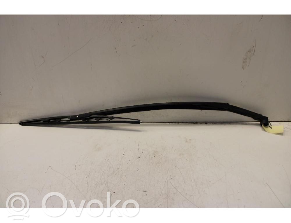 Subaru Tribeca Wischerarm vorne 