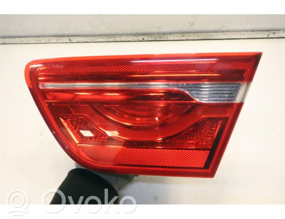 Jaguar XE Lampă spate în capacul portbagajului 