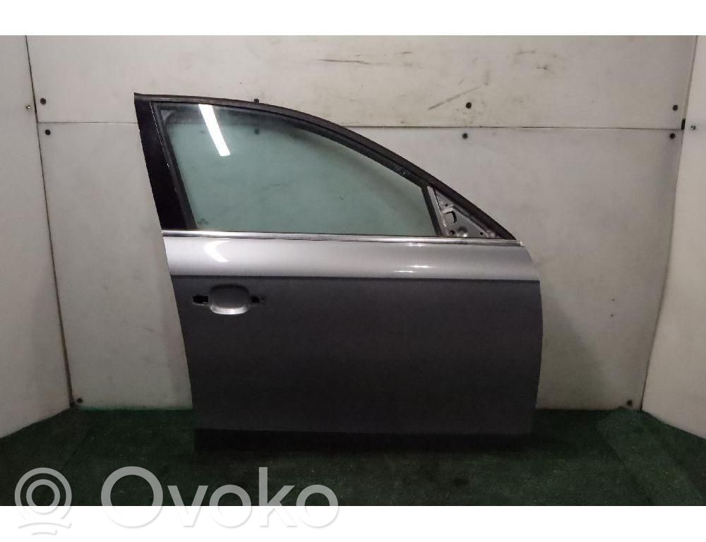 Drzwi przednie   8K0831052F