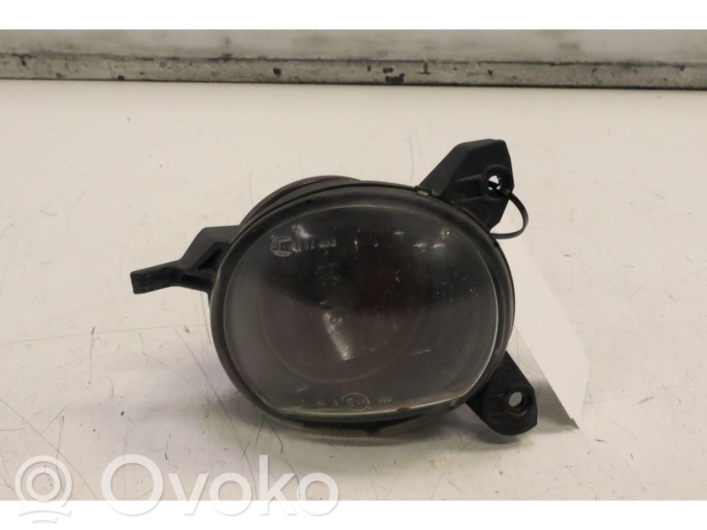 Toyota Corolla Verso AR10 Etusumuvalo 