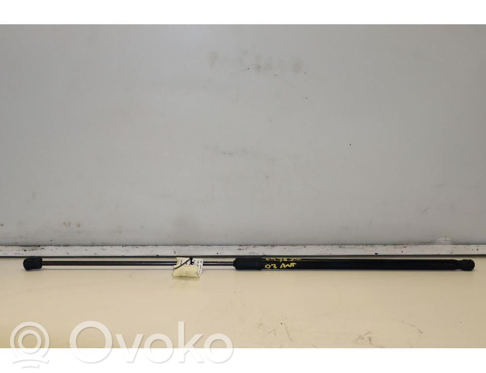Audi Q3 8U Ammortizzatore portellone anteriore/cofano