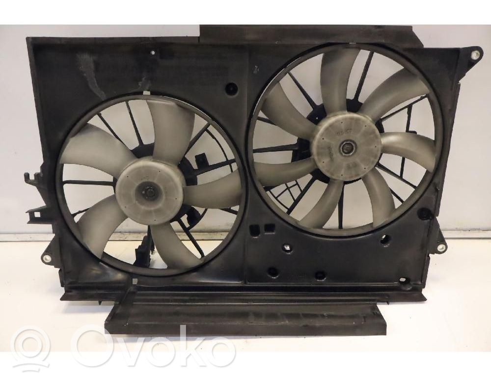 Toyota RAV 4 (XA40) Ventilator electric răcire radiator