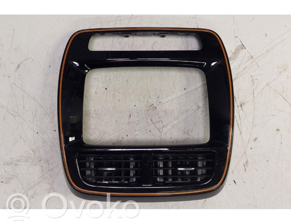 Dacia Spring Garniture, panneau de grille d'aération latérale 