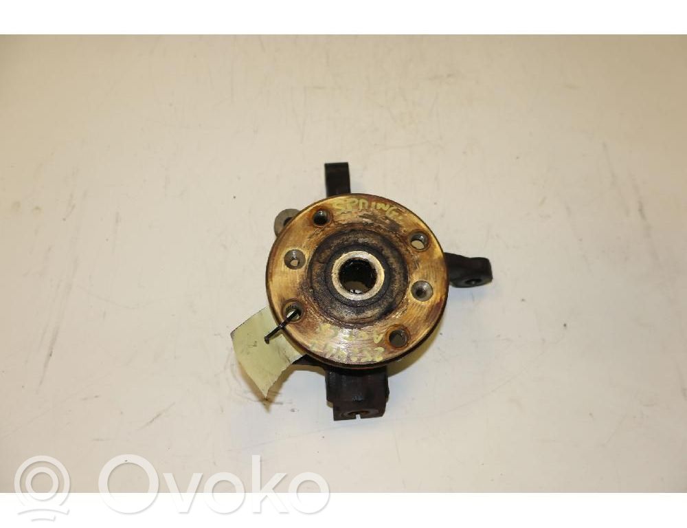 Dacia Spring Cubo de rueda delantera 