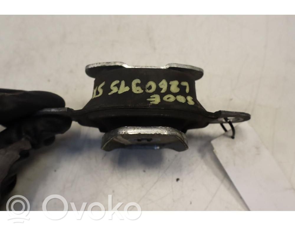 Fiat 500E Supporto di montaggio del motore