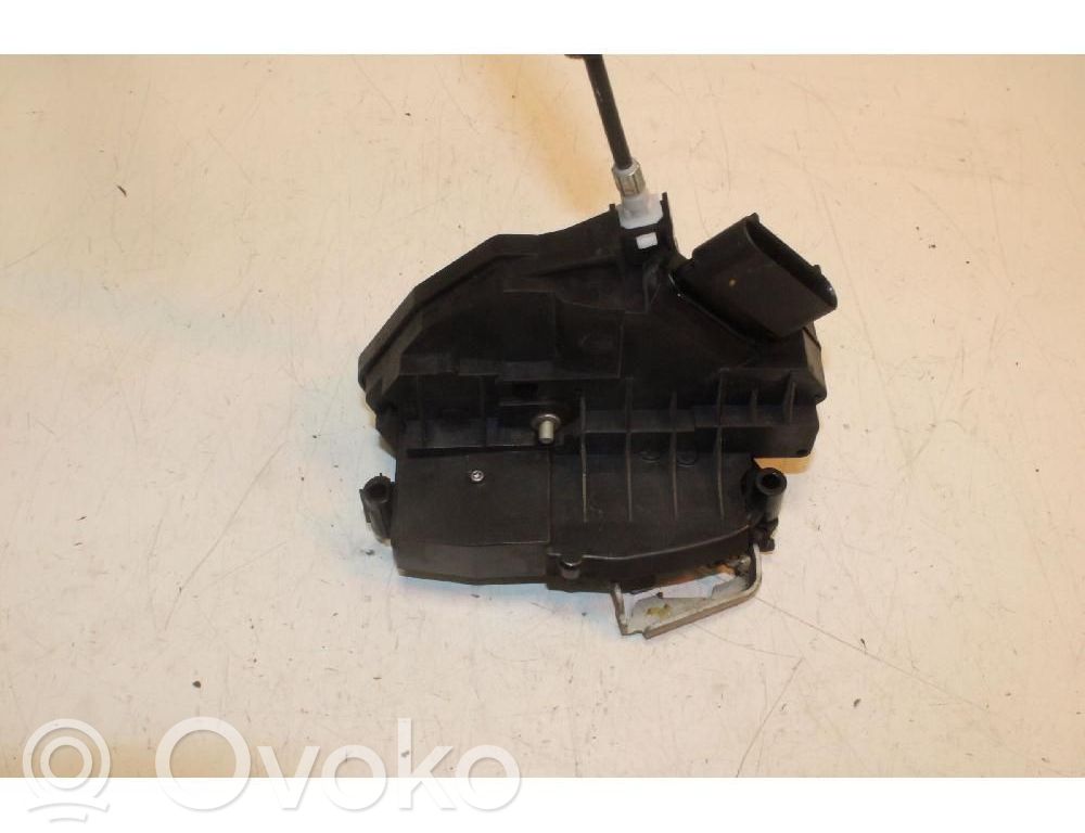 Etuoven lukko   FOMOCO