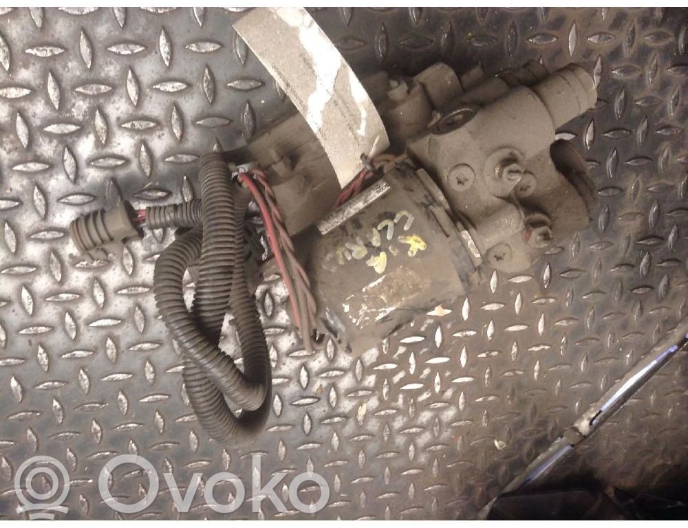 KIA Clarus Блок ABS 