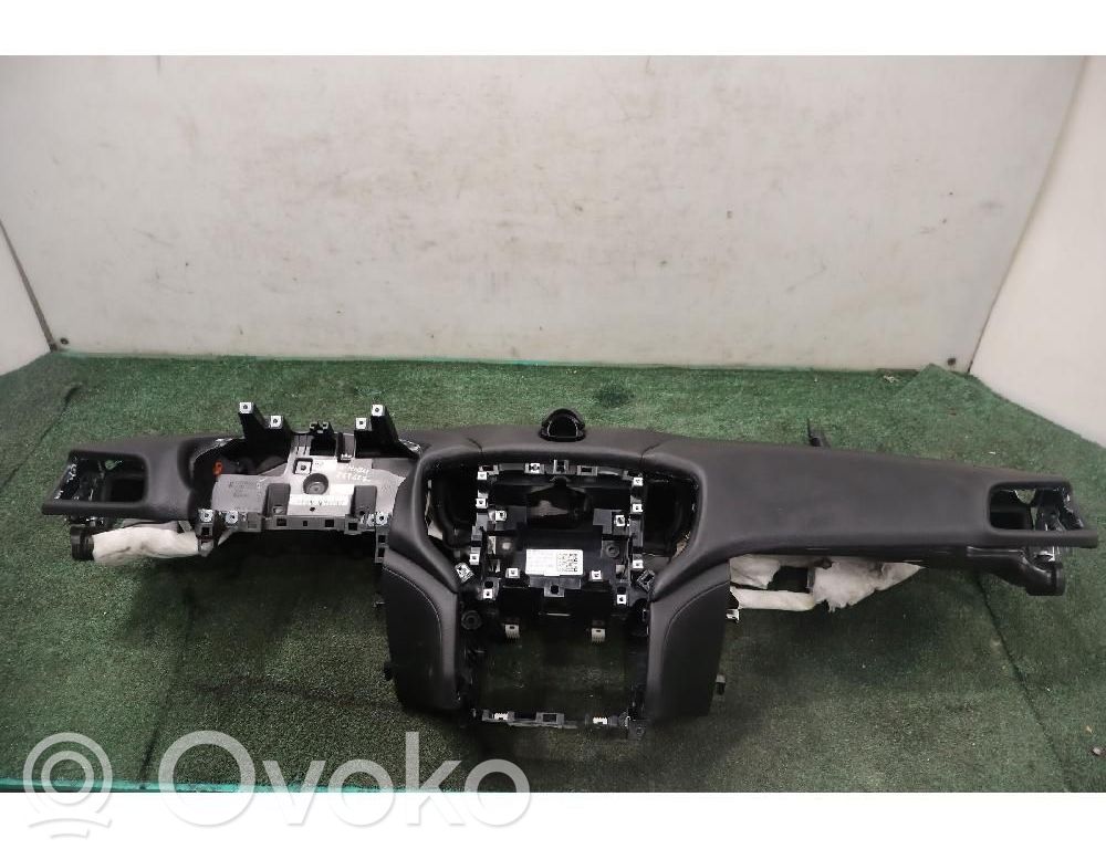 Maserati Ghibli Deska rozdzielcza 