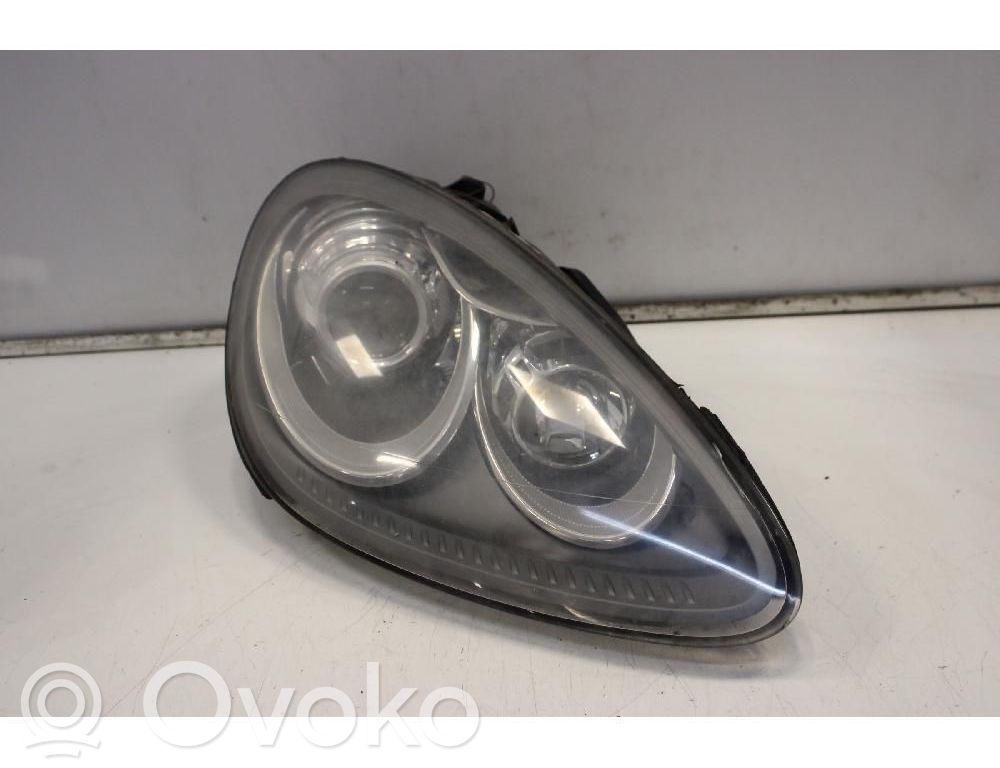 Porsche Cayenne (92A) Phare frontale 