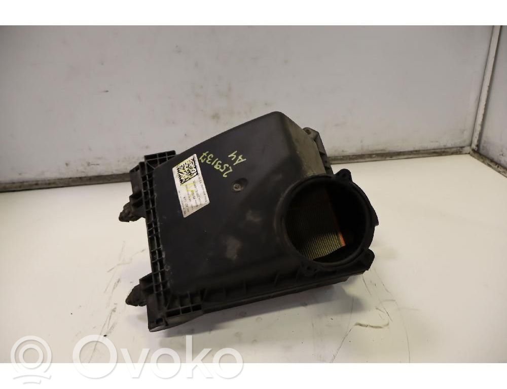 Air filter box   059133835K