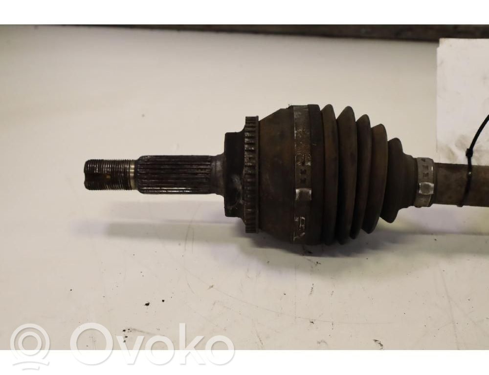 Toyota Corolla E120 E130 Półoś przednia 